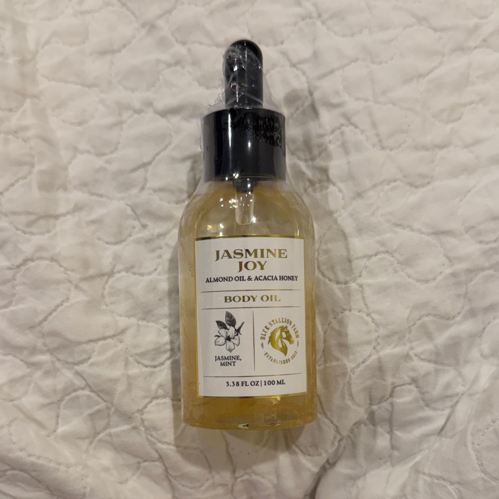 Jasmine Joy Almond & Acacia Honey Body Oil by Blue Stallion Farm